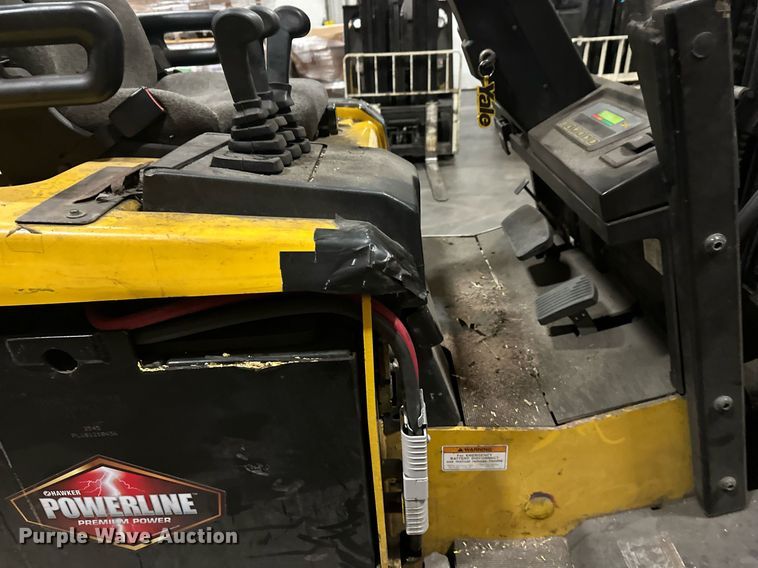 image for item DT6310 2006 Yale ERC040GHN36TQ084 forklift