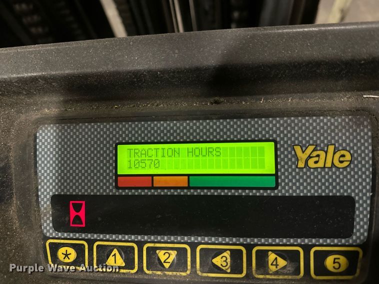 image for item DT6310 2006 Yale ERC040GHN36TQ084 forklift