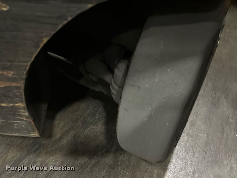 image for item DT6310 2006 Yale ERC040GHN36TQ084 forklift