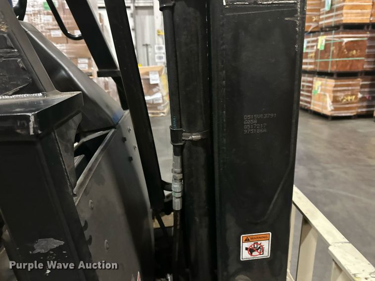 image for item DT6311 2017 Yale ERC050VGN48TQ084 forklift