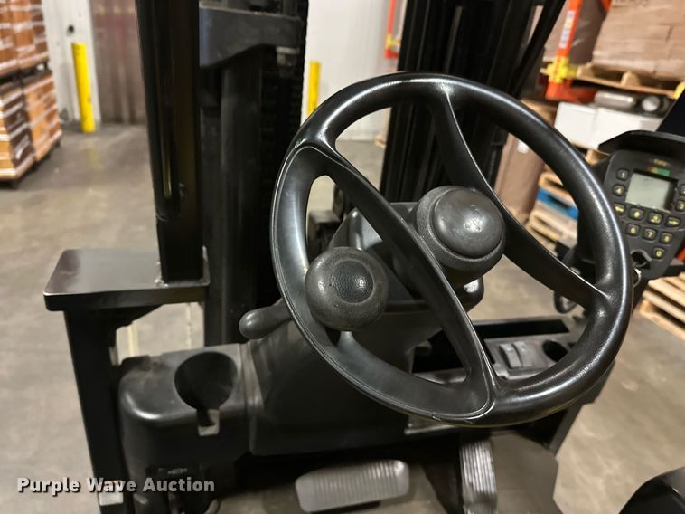 image for item DT6311 2017 Yale ERC050VGN48TQ084 forklift