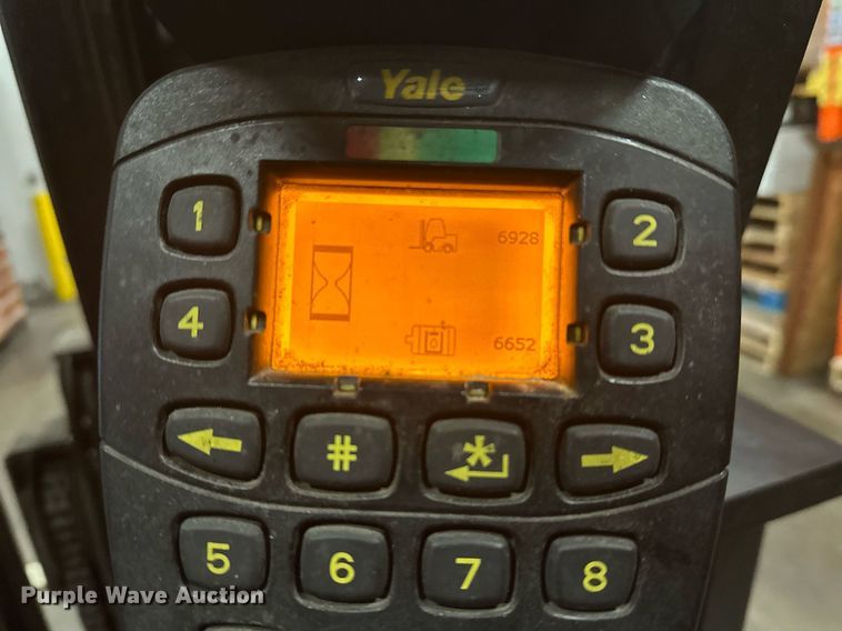 image for item DT6311 2017 Yale ERC050VGN48TQ084 forklift