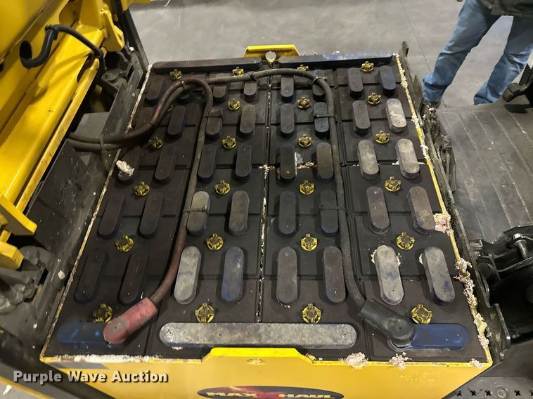 image for item DT6311 2017 Yale ERC050VGN48TQ084 forklift