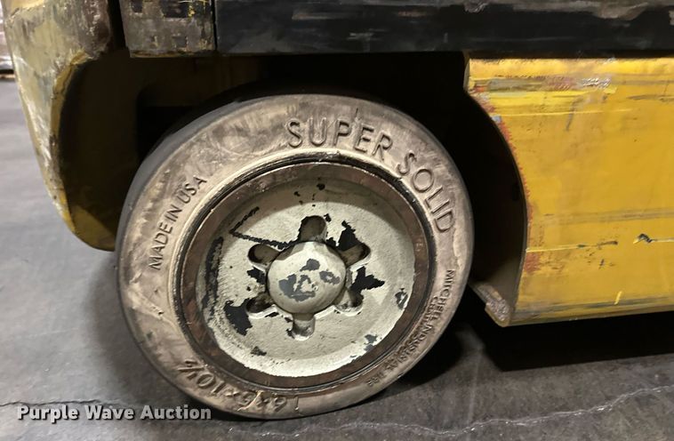 image for item DT6311 2017 Yale ERC050VGN48TQ084 forklift