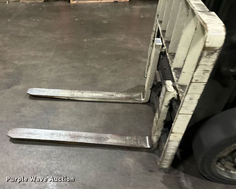 image for item DT6312 2013 Yale ERC050VGN48TQ084 forklift