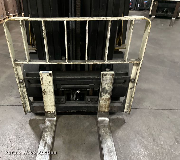 image for item DT6312 2013 Yale ERC050VGN48TQ084 forklift