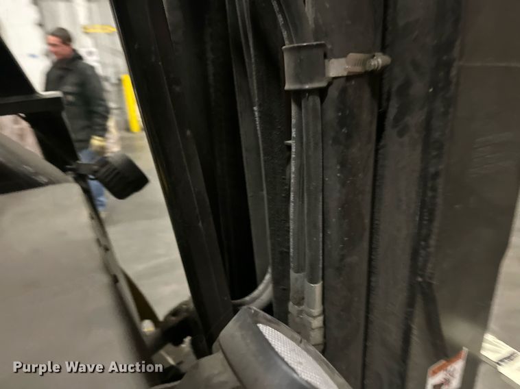 image for item DT6312 2013 Yale ERC050VGN48TQ084 forklift