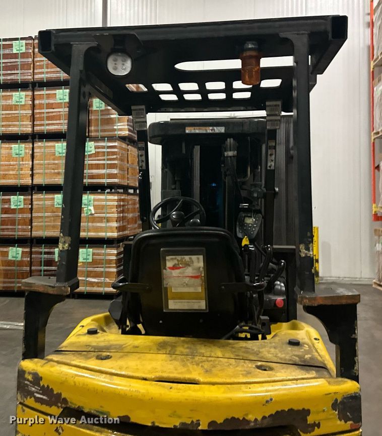 image for item DT6312 2013 Yale ERC050VGN48TQ084 forklift