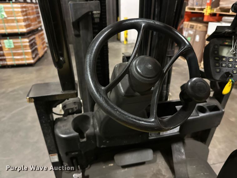 image for item DT6312 2013 Yale ERC050VGN48TQ084 forklift