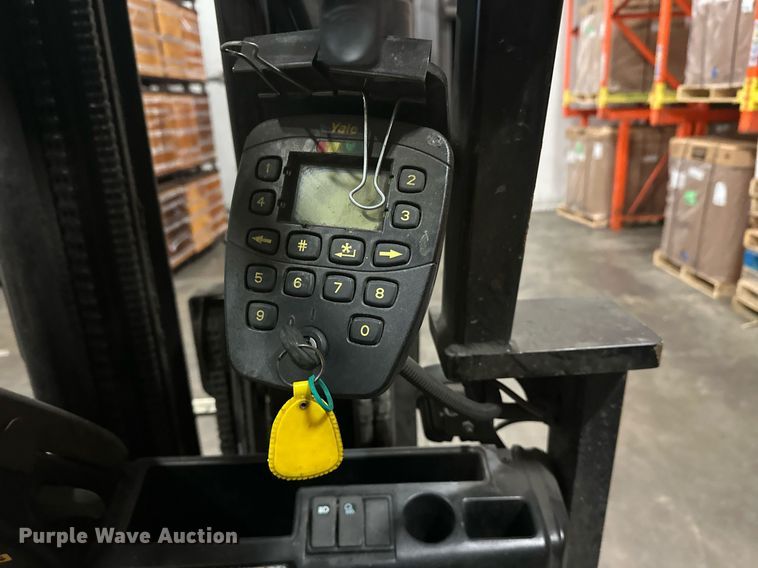 image for item DT6312 2013 Yale ERC050VGN48TQ084 forklift