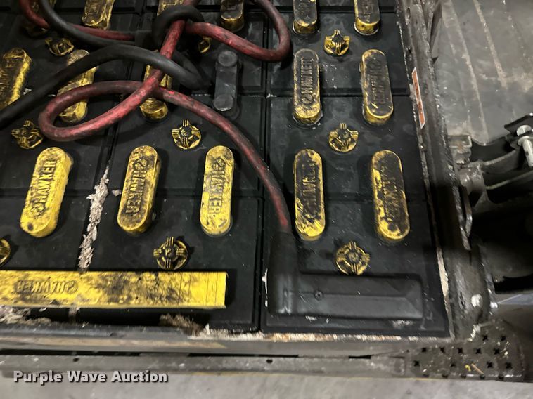 image for item DT6312 2013 Yale ERC050VGN48TQ084 forklift