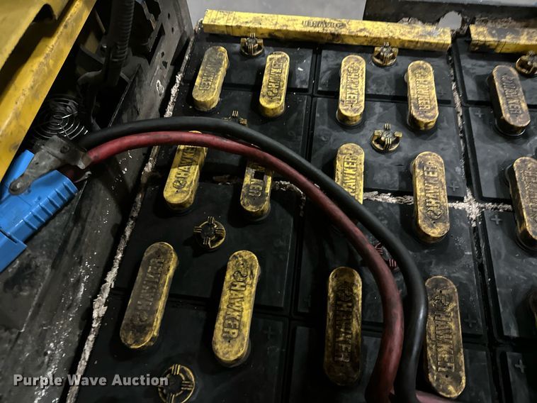 image for item DT6312 2013 Yale ERC050VGN48TQ084 forklift