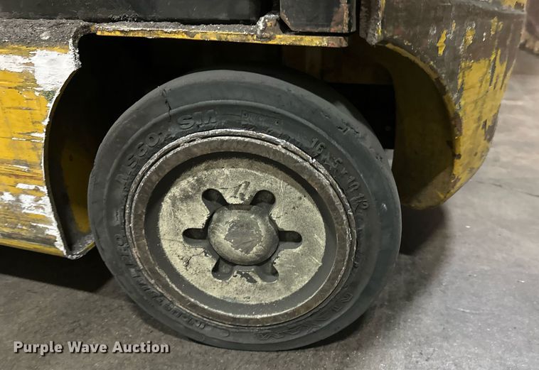 image for item DT6312 2013 Yale ERC050VGN48TQ084 forklift