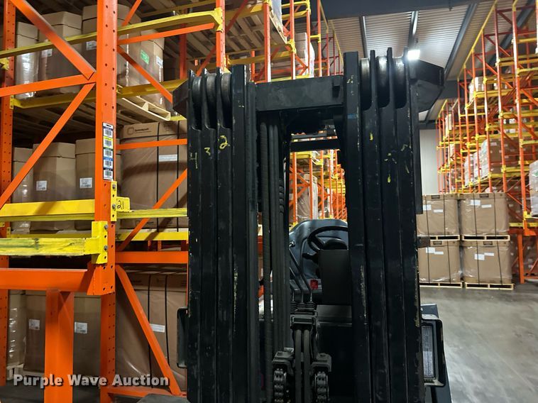 image for item DT6313 Toyota 8FBCU25 forklift