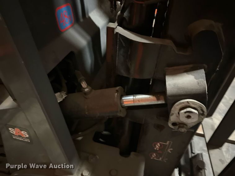 image for item DT6313 Toyota 8FBCU25 forklift