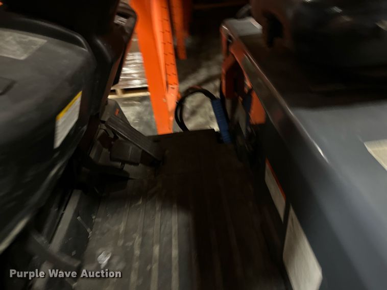 image for item DT6313 Toyota 8FBCU25 forklift