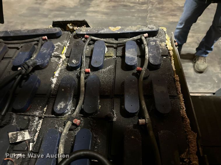 image for item DT6313 Toyota 8FBCU25 forklift