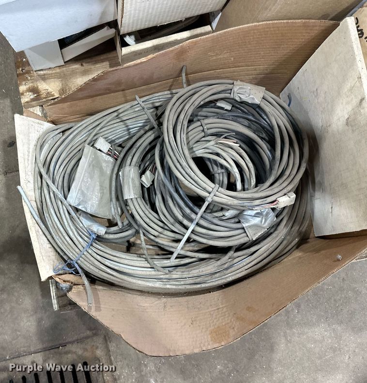 image for item DT6319 Truck parts