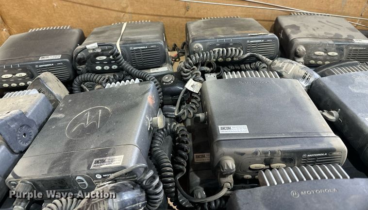 image for item DT6325 Approximately 35 Motorola radios