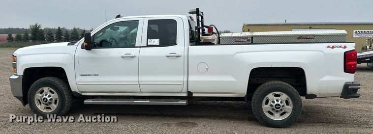 image for item DT6336 2016 Chevrolet Silverado 2500HD LT Double Cab pickup truck