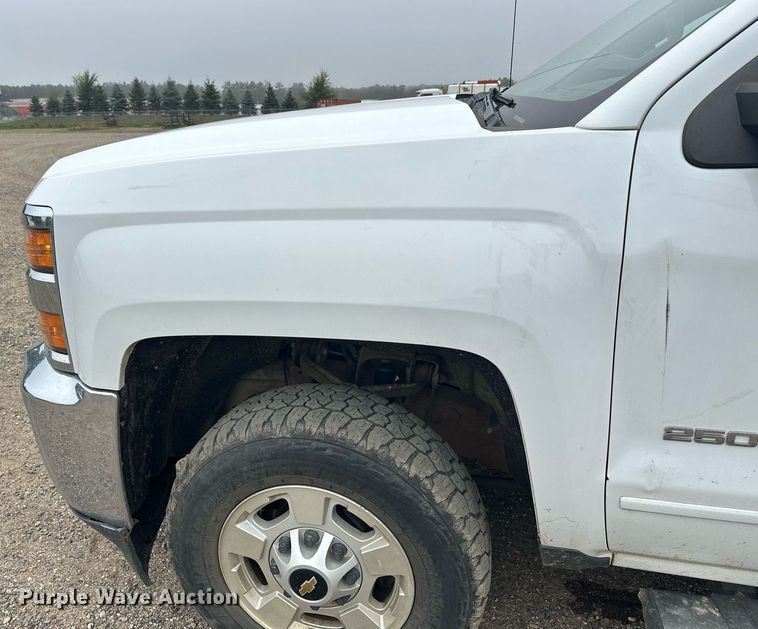 image for item DT6336 2016 Chevrolet Silverado 2500HD LT Double Cab pickup truck