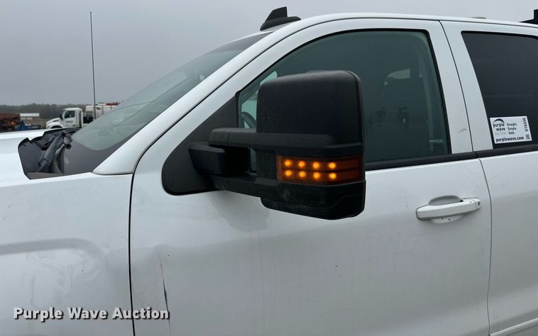 image for item DT6336 2016 Chevrolet Silverado 2500HD LT Double Cab pickup truck