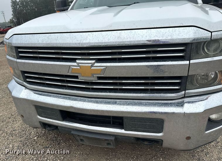 image for item DT6336 2016 Chevrolet Silverado 2500HD LT Double Cab pickup truck