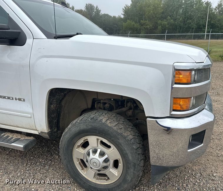 image for item DT6336 2016 Chevrolet Silverado 2500HD LT Double Cab pickup truck