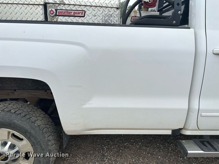 image for item DT6336 2016 Chevrolet Silverado 2500HD LT Double Cab pickup truck