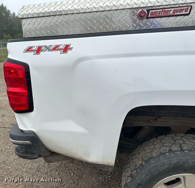 image for item DT6336 2016 Chevrolet Silverado 2500HD LT Double Cab pickup truck