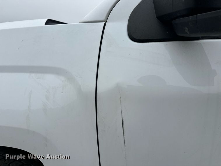 image for item DT6336 2016 Chevrolet Silverado 2500HD LT Double Cab pickup truck