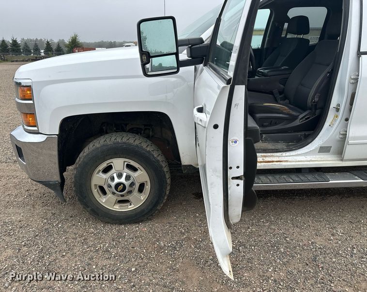 image for item DT6336 2016 Chevrolet Silverado 2500HD LT Double Cab pickup truck