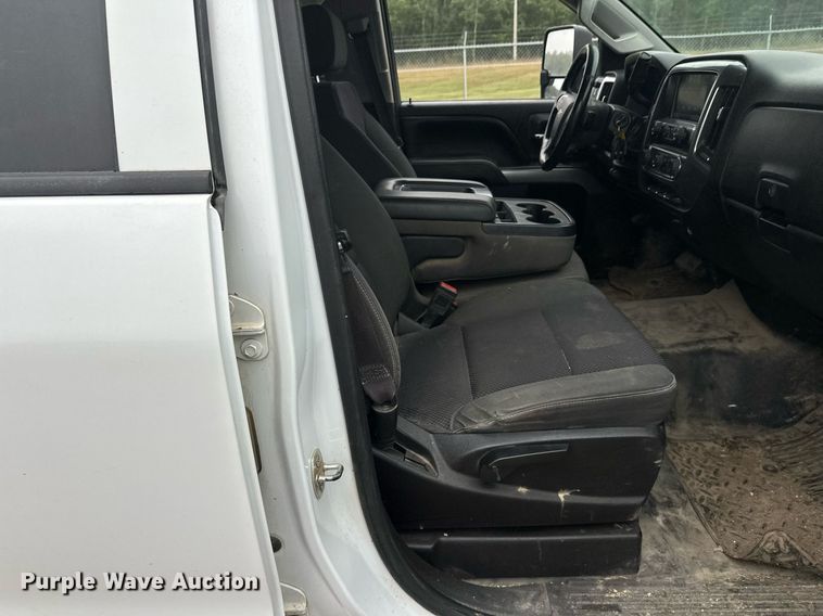 image for item DT6336 2016 Chevrolet Silverado 2500HD LT Double Cab pickup truck