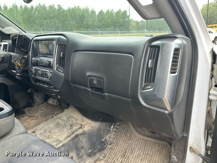 image for item DT6336 2016 Chevrolet Silverado 2500HD LT Double Cab pickup truck