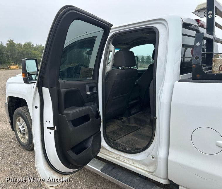 image for item DT6336 2016 Chevrolet Silverado 2500HD LT Double Cab pickup truck