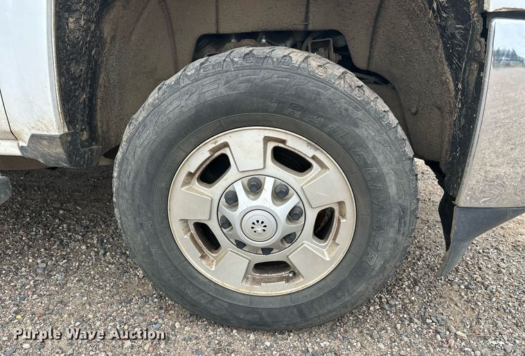 image for item DT6336 2016 Chevrolet Silverado 2500HD LT Double Cab pickup truck