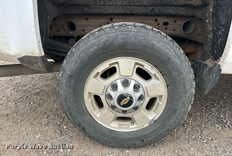 image for item DT6336 2016 Chevrolet Silverado 2500HD LT Double Cab pickup truck