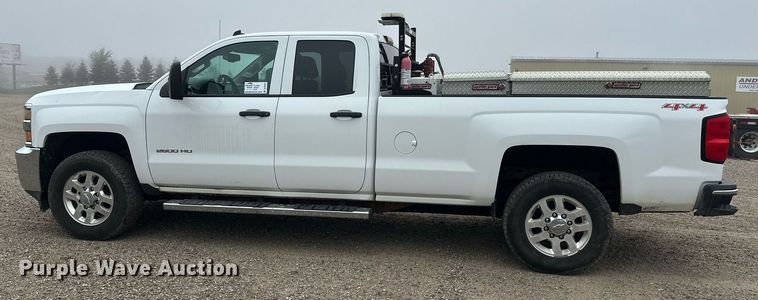 image for item DT6337 2015 Chevrolet Silverado 2500HD LT Double Cab pickup truck