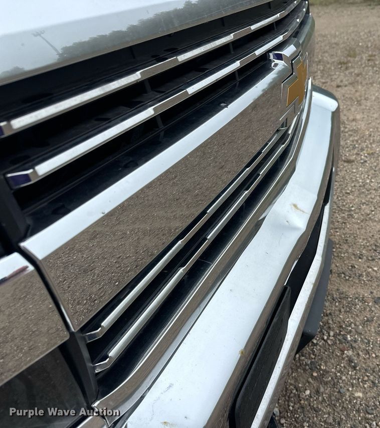 image for item DT6337 2015 Chevrolet Silverado 2500HD LT Double Cab pickup truck