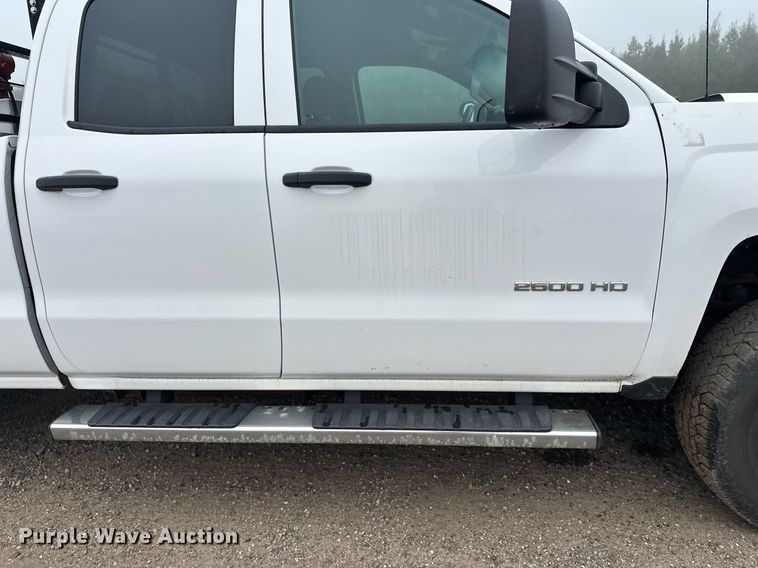 image for item DT6337 2015 Chevrolet Silverado 2500HD LT Double Cab pickup truck