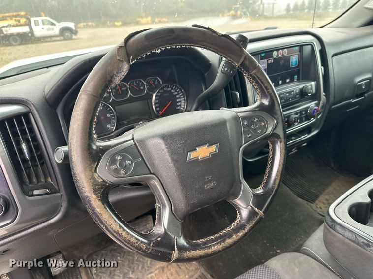 image for item DT6337 2015 Chevrolet Silverado 2500HD LT Double Cab pickup truck