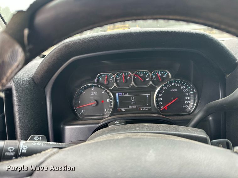 image for item DT6337 2015 Chevrolet Silverado 2500HD LT Double Cab pickup truck