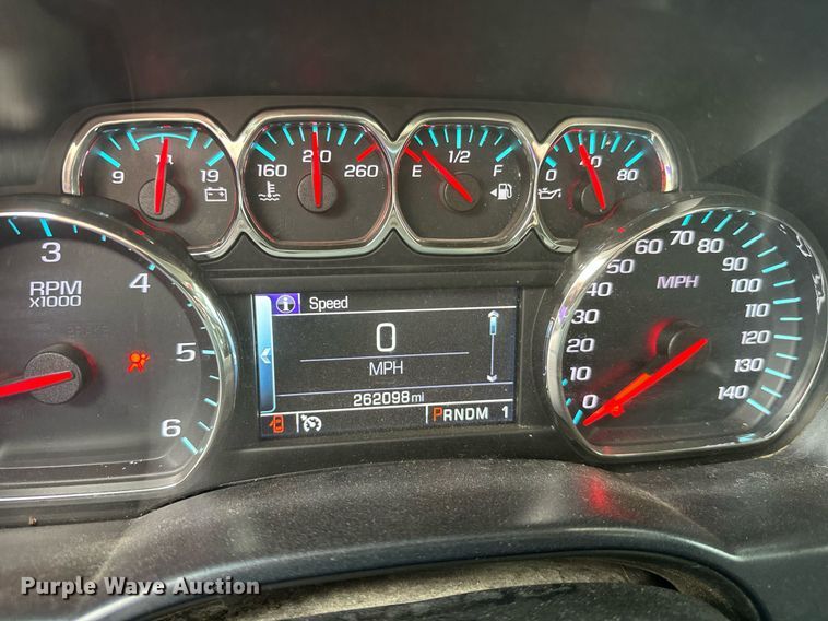 image for item DT6337 2015 Chevrolet Silverado 2500HD LT Double Cab pickup truck