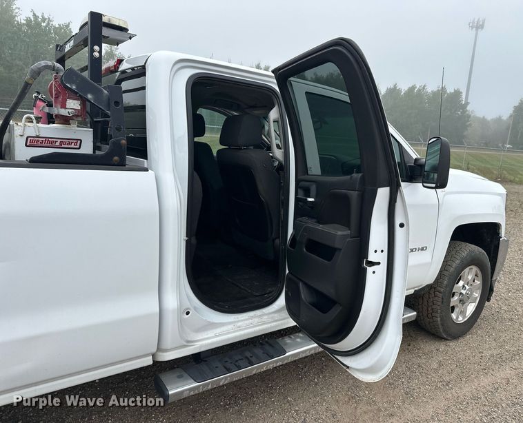 image for item DT6337 2015 Chevrolet Silverado 2500HD LT Double Cab pickup truck