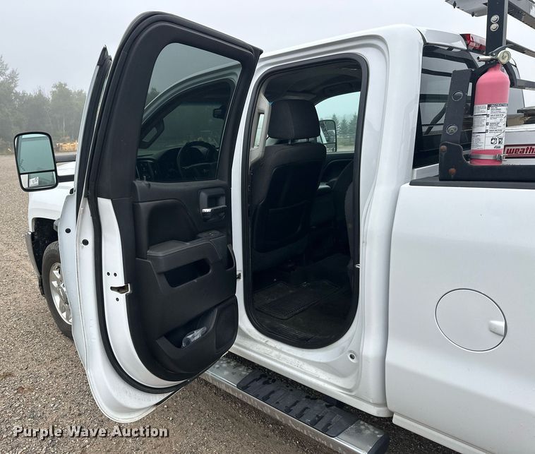 image for item DT6337 2015 Chevrolet Silverado 2500HD LT Double Cab pickup truck