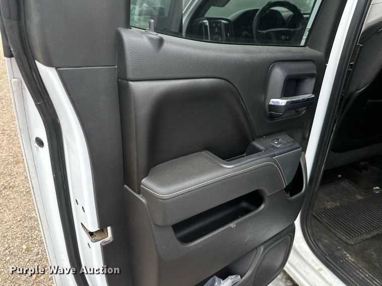 image for item DT6337 2015 Chevrolet Silverado 2500HD LT Double Cab pickup truck