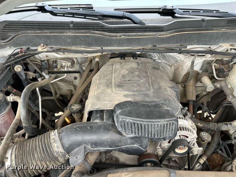 image for item DT6337 2015 Chevrolet Silverado 2500HD LT Double Cab pickup truck