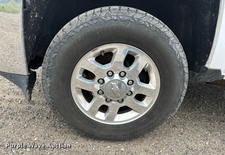 image for item DT6337 2015 Chevrolet Silverado 2500HD LT Double Cab pickup truck