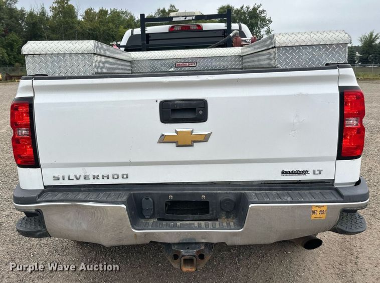 image for item DT6345 2016 Chevrolet Silverado 2500HD LT Double Cab pickup truck