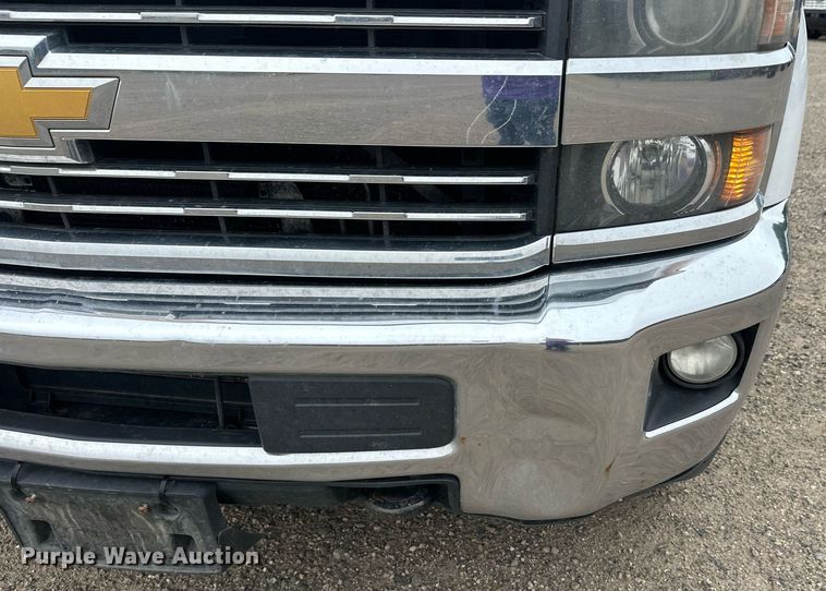 image for item DT6345 2016 Chevrolet Silverado 2500HD LT Double Cab pickup truck